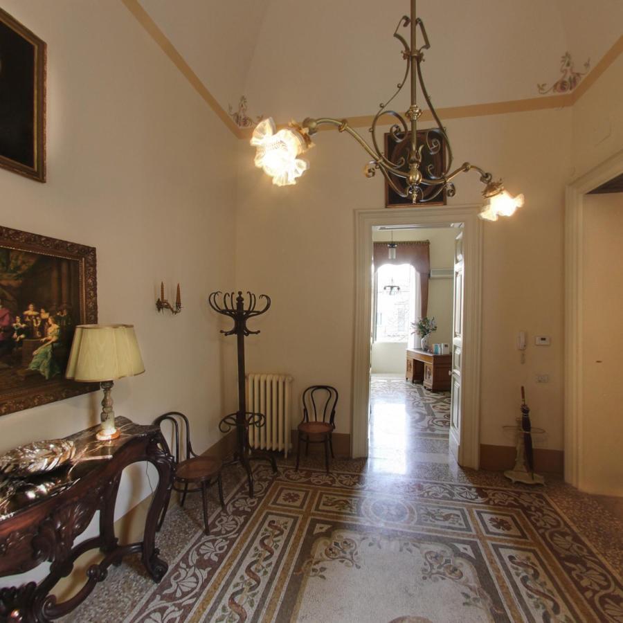 Palazzo Pio Apartment Lecce Exterior photo